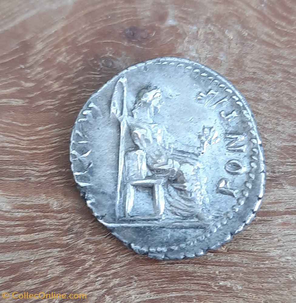 Auguste A/Tete a d R/ Lapaix assise a d +13-14 D18.6 P 3.84 RCV1630 RIC 220 C223 monnaie antique av jc romaine republicaine imperiale auguste a tete a d r lapaix assise a d 13 14 d18 6 p 3 84 rcv1630 ric 220 c223
