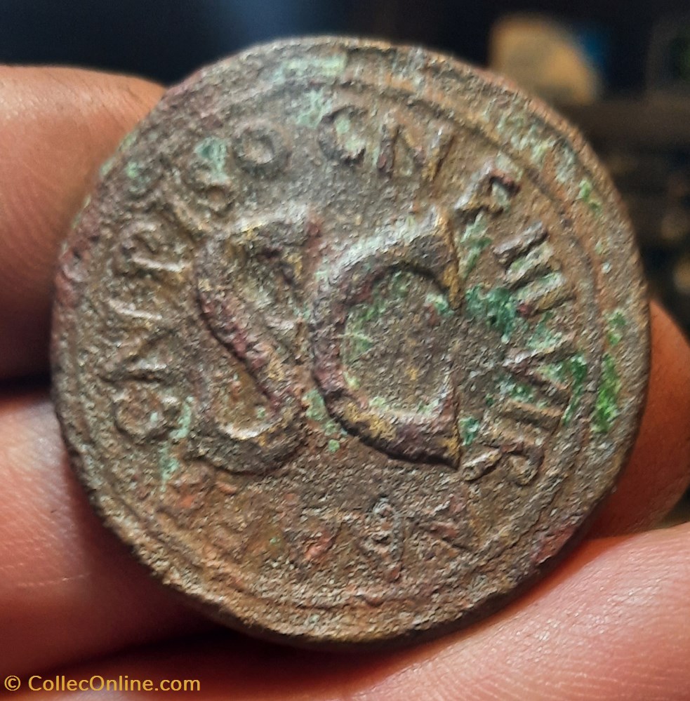Auguste A/Couronne de chene R/Legende entourant sc D35.6 P 21.84g C377 RIC 380 BMC134 monnaies antiquite av jc ap romaines republicaines imperiales auguste a couronne de chene r legende entourant sc d35 6 p 21 84g c377 ric 380 bmc134