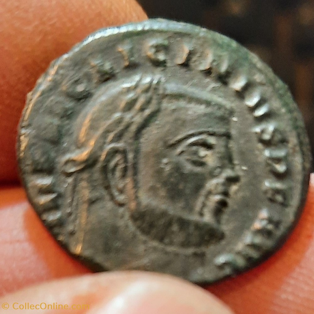 Licinius 1° A/ Tete lauree a d R/ Jupiter debout a d D21 P4.54g RCV 15211 C84 RIC 8 monnaies antiquite av jc ap romaines republicaines imperiales licinius 1 a tete lauree a d r jupiter debout a d d21 p4 54g rcv 15211 c84 ric 8