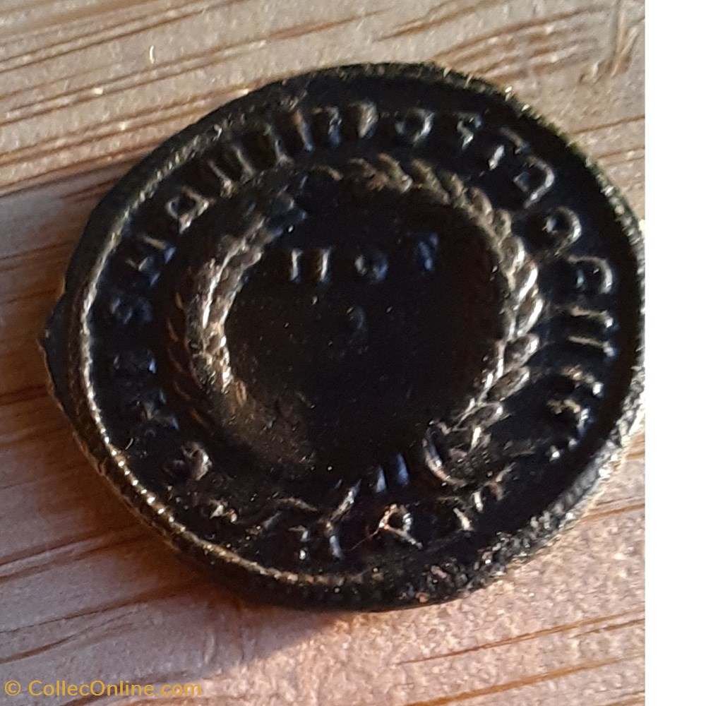 Constantin 2 A/Buste laure a d R / Couronne de laurier +320+321 D18.9 P 2.60g C32 RIC 96 monnaie antique av jc ap romaine republicaine imperiale constantin 2 a buste laure a d r couronne de laurier 320 321 d18 9 p 2 60g c32 ric 96