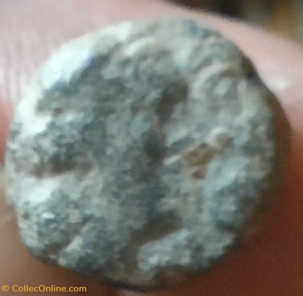 Antibes PB 3 monnaies antiques celtes antibes pb