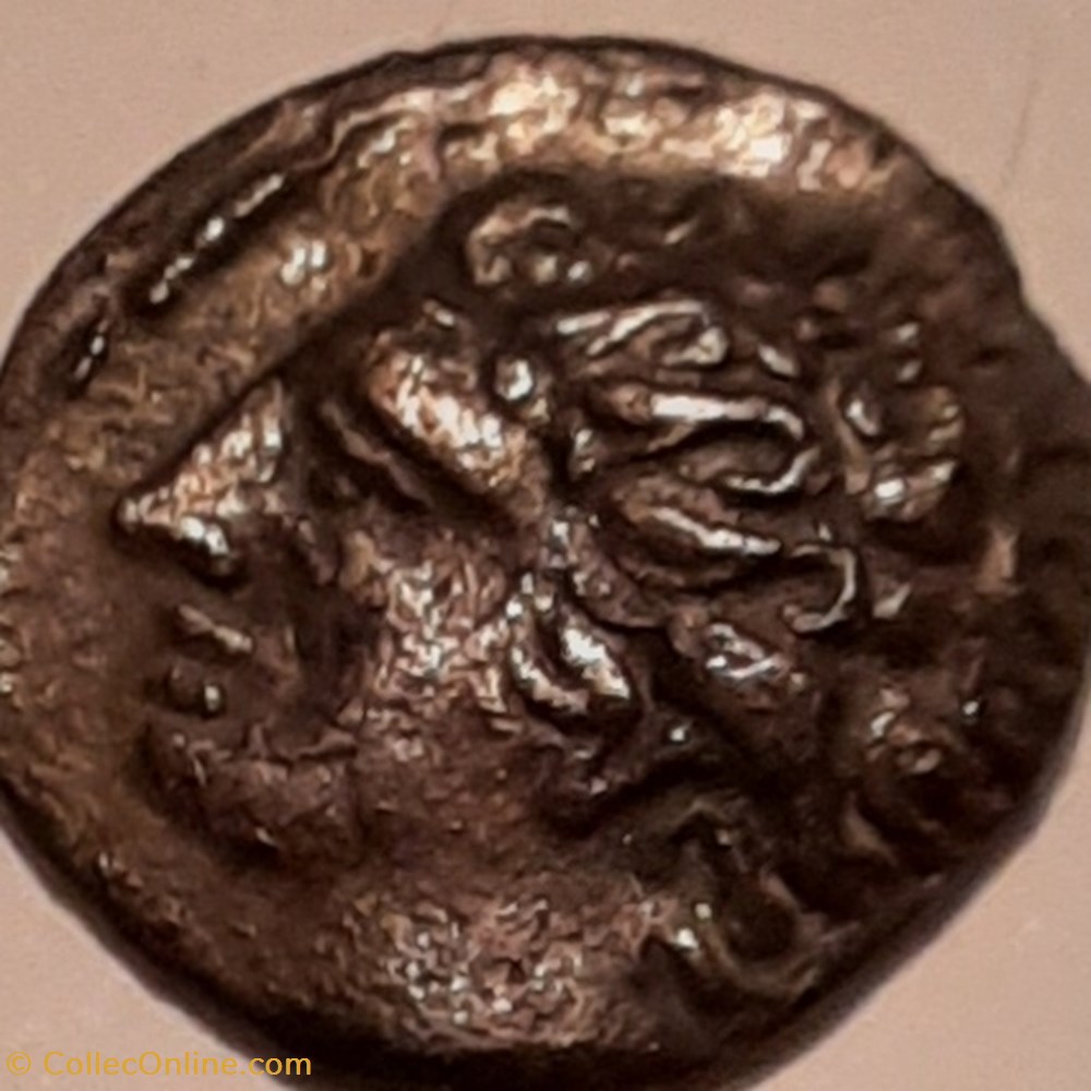 Nimes Obole Type Volc Arecomique A/Tete a g(NA)?R/ Roue MA -75-25 D9.7 P 0.43 Feugere OBV-6 2 monnaie antique av jc ap nimes obole type volc arecomique a tete a g na r roue ma 75 25 d9 7 p 0 43 feugere obv 6