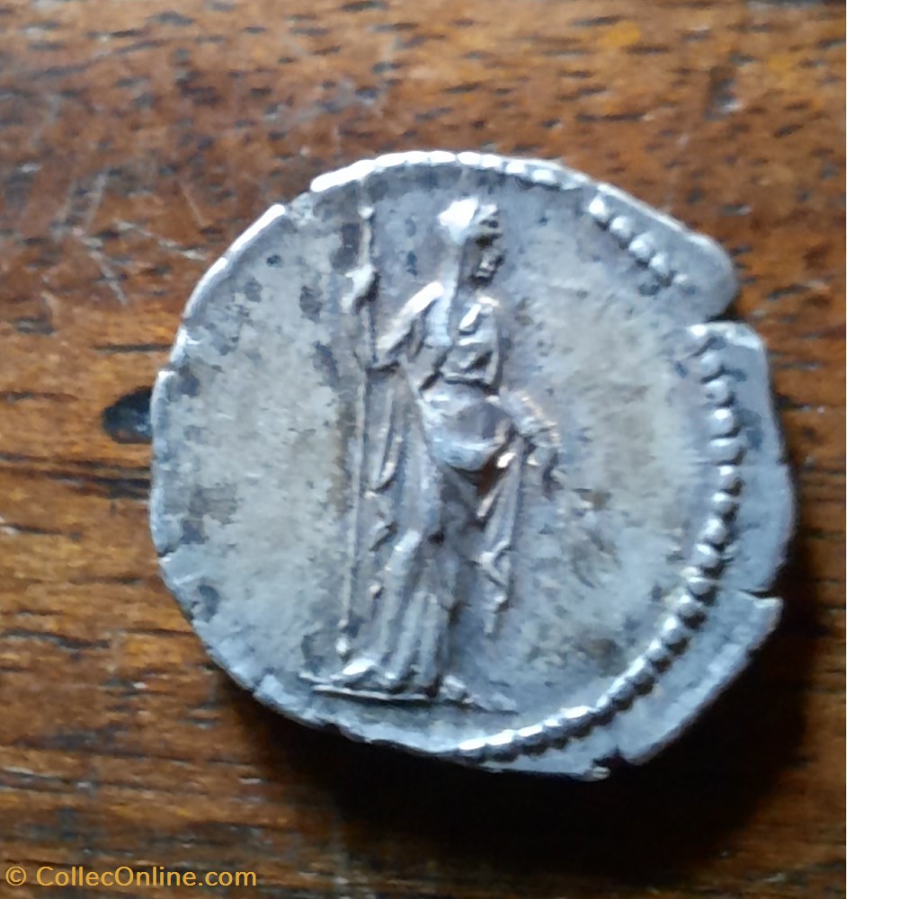 Faustine 1 A/Tete a d R/ Ceres debout a g ANEPIGRAPHIQUE. D 16.6 P3.42g PAS DE REFERENCE monnaie antique av jc romaine republicaine imperiale faustine 1 a tete a d r ceres debout a g anepigraphique d 16 6 p3 42g pas de reference
