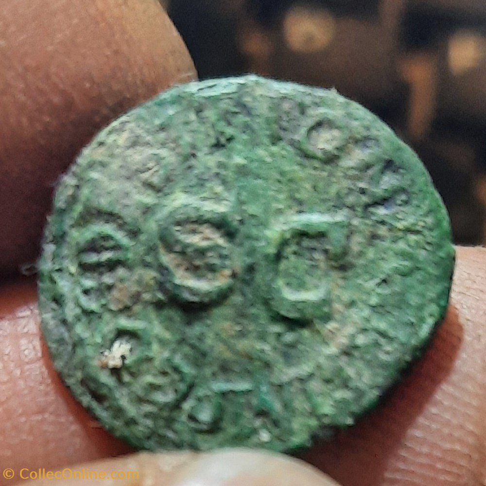 Claude A/ Modivs R/ Legende autour de SC D17.7 P2.28g C72 RIC 90 RCV1865 monnaies antiquite av jc ap romaines republicaines imperiales claude a modivs r legende autour de sc d17 7 p2 28g c72 ric 90 rcv1865
