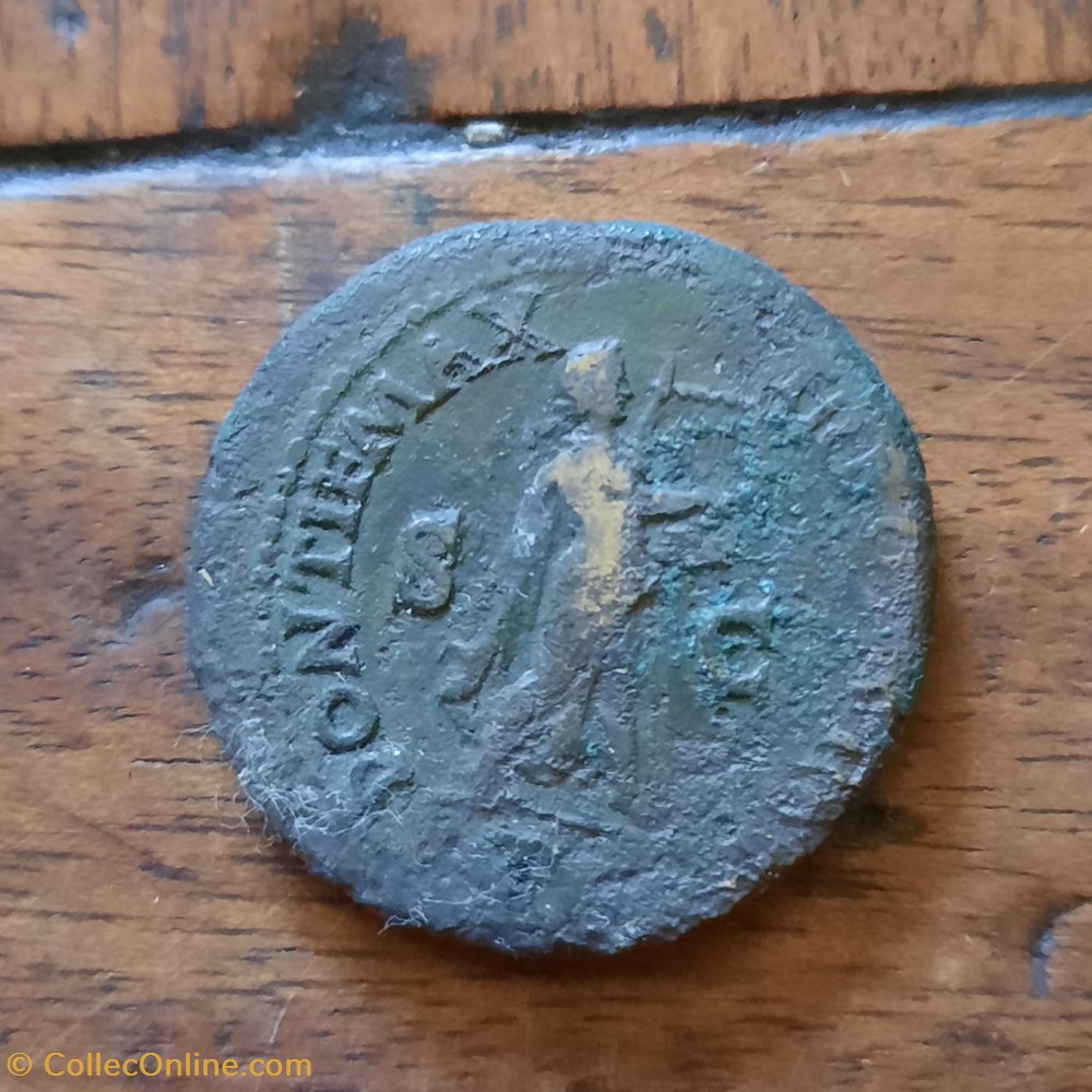 Neron A/ Tete nue a g R/ Neron marchant a droite D 24.6 P 9.03 C 196 ? RIC 79 ? monnaie antique av jc ap romaine republicaine imperiale neron a tete nue a g r neron marchant a droite d 24 6 p 9 03 c 196 ric 79