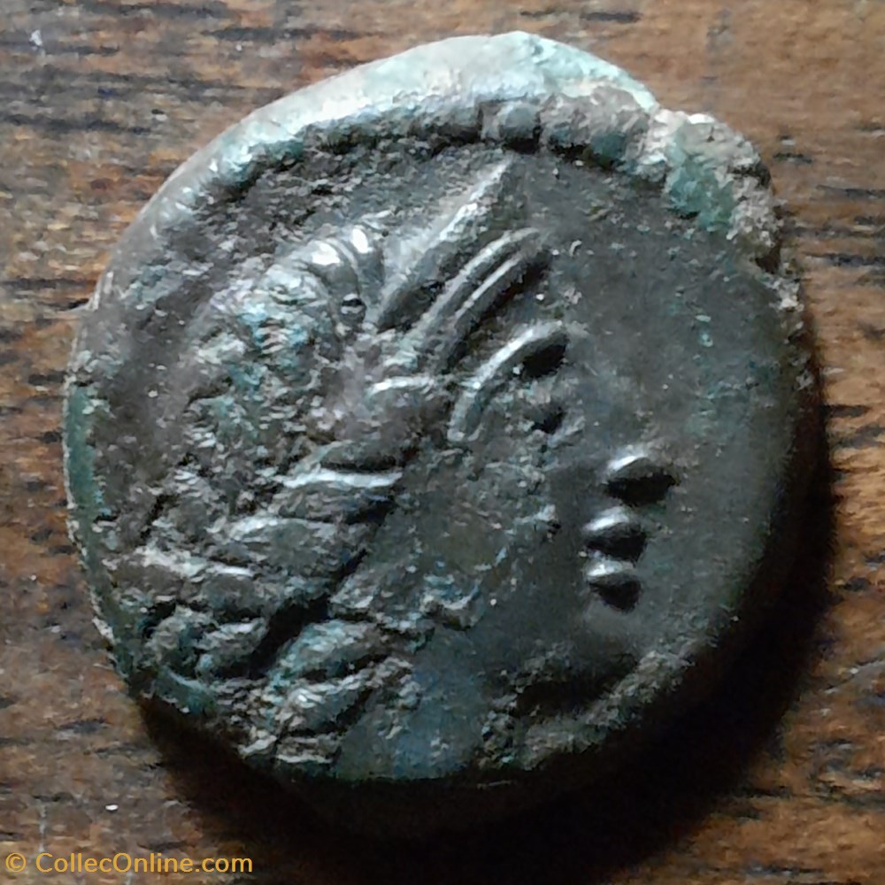 Nimes PB A/Tete feminine a d R/Personnage debout a g ,palme -60-40 D14.1 P2.20g Feugere VLC 2677 monnaie antique av jc ap gauloise nimes pb a tete feminine a d r personnage debout a g palme 60 40 d14 1 p2 20g feugere vlc 2677