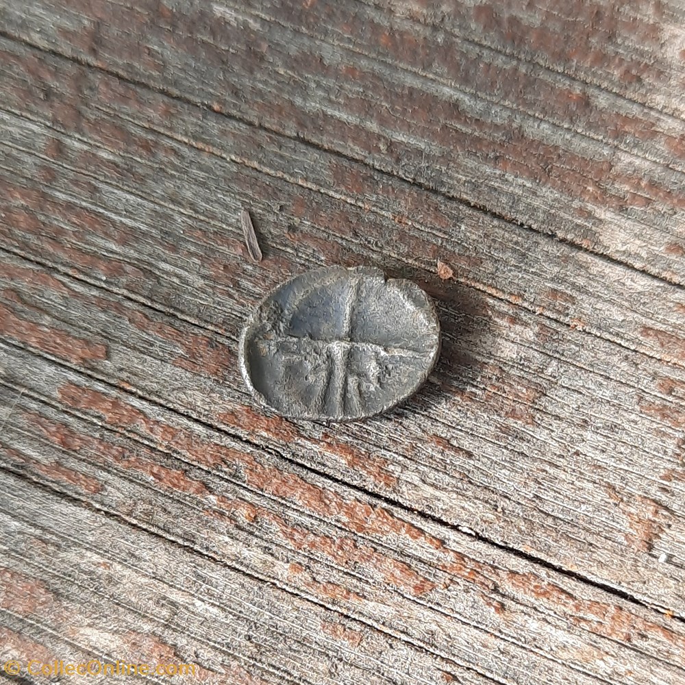 Provence imit Marseille A/Tete a d long nez R/Roue AM barre A brisee -75-25 D10 P0.42 BN 2173 2 monnaie antique av jc ap gauloise provence imit marseille a tete a d long nez r roue am barre a brisee 75 25 d10 p0 42 bn 2173