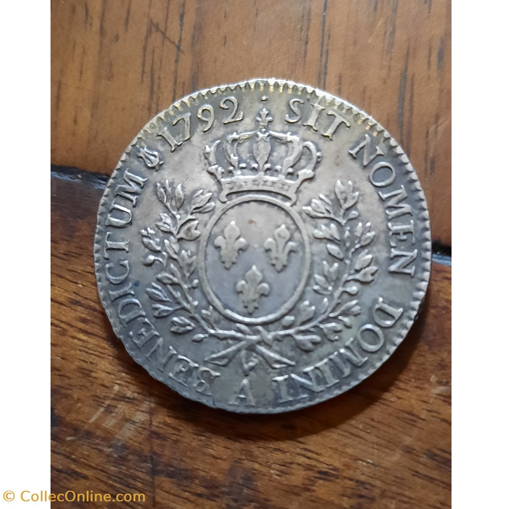 Louis xvi A/Buste du Roi a g R/Ecu de France aux branches d olivier D32.6 P14.51g G355 C2189 monnaie moderne louis xvi a buste du roi a g r ecu de france aux branches d olivier d32 6 p14 51g g355 c2189