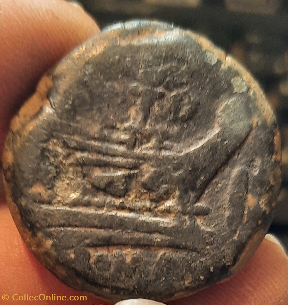 Republique Romaine A/Tetes de Janus R/Proue de navire , oiseau D31.5 P26.88g RCV671 RRC141/2 monnaies antiquite jc ap romaines republicaines imperiales republique romaine a tetes de janus r proue de navire oiseau d31 5 p26 88g rcv671 rrc141 2