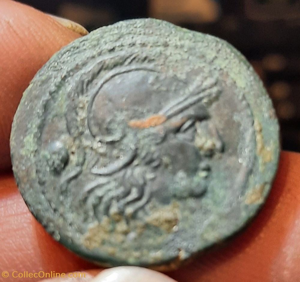 monnaies antiquite jc ap romaines republicaines imperiales republique romaine a buste de rome a d r proue de navire a d 215 212 23 9 p9 30g rcv616 crr108