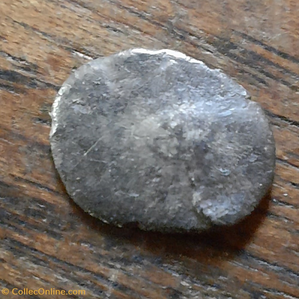Marseille Imitation Salyens A /Tete floue , scyphate R / Roue M A -75-25 D10 P 0.42 Feugere OBP3 monnaie antique av jc ap gauloise marseille imitation salyens a tete floue scyphate r roue m a 75 25 d10 p 0 42 feugere obp3