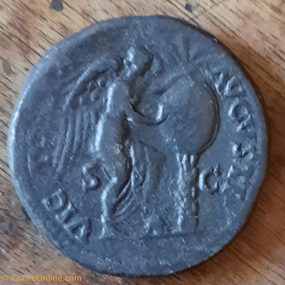 Vespasien A/Tete lauree a g R/La Victoire debout a d +71 D34.2 P 24.81 BNF 556 C623 RIC 466 monnaie antique av jc ap romaine republicaine imperiale vespasien a tete lauree a g r la victoire debout a d 71 d34 2 p 24 81 bnf 556 c623 ric 466