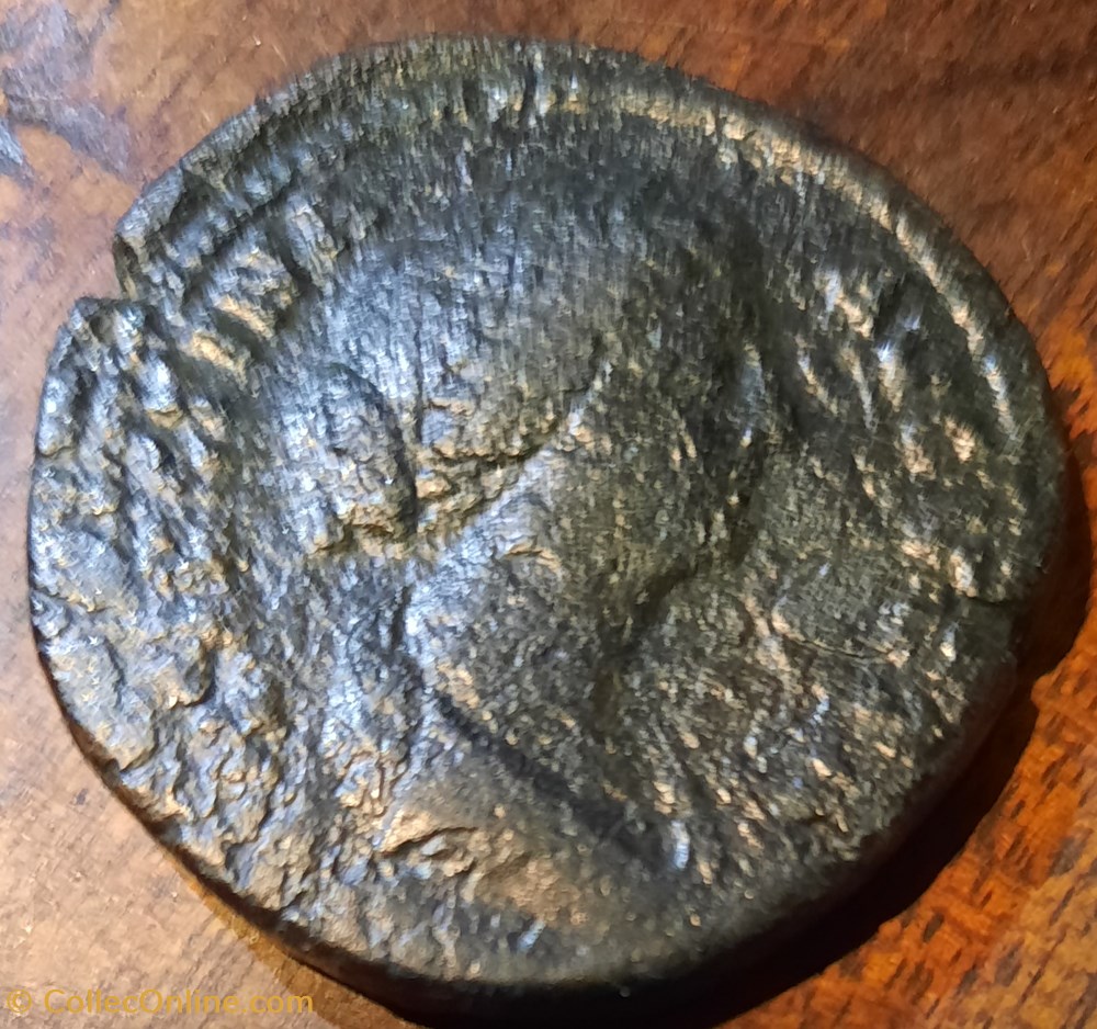 Faustine la jeune A/Buste drape a d R/ Cybele assise a d -165-175 D32.4 P27.57gRCV5281 C169 RIC1663 monnaie antique av jc romaine republicaine imperiale faustine la jeune a buste drape a d r cybele assise a d 165 175 d32 4 p27 57grcv5281 c169 ric1663