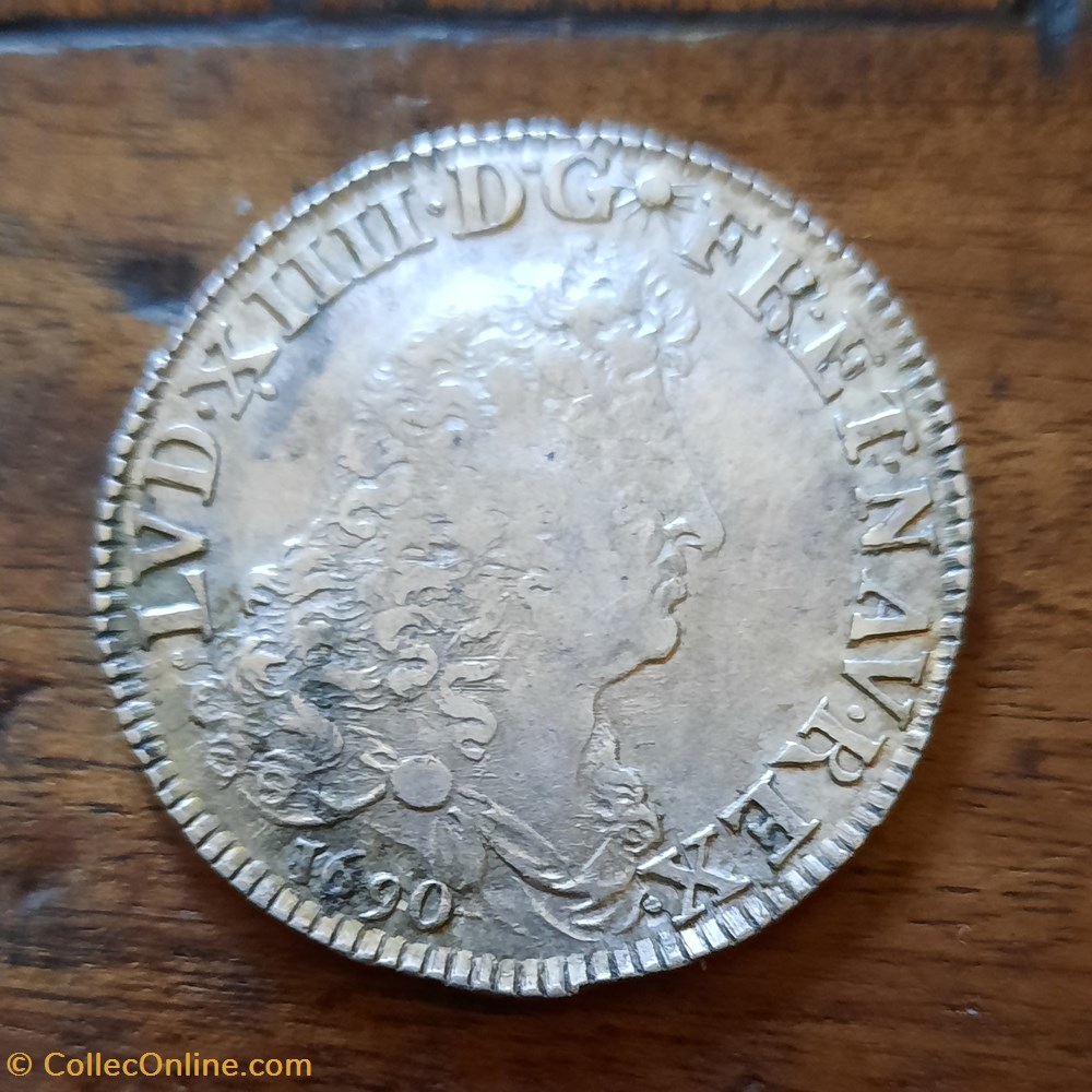 Louix 14 A/Buste a d R/ Croix au 8L D33.7 P 13.23g KM 273.9 G184 monnaie france royale louix 14 a buste a d r croix au 8l d33 7 p 13 23g km 273 9 g184