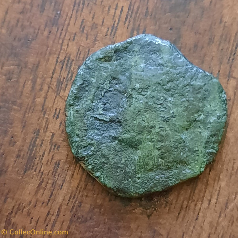 Marseille GB ? .A/Tete Apollon a g R/Taureau a d . EPIS a g -215-220 D22.1 P5.78 Feugere GBM 22-4b monnaie antique av jc gauloise marseille gb a tete apollon a g r taureau a d epis a g 215 220 d22 1 p5 78 feugere gbm 22 4b