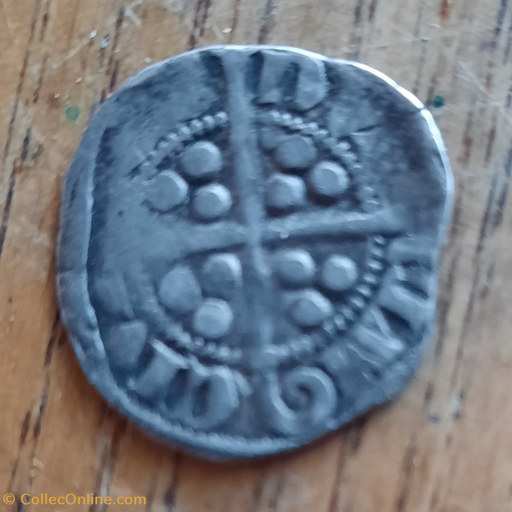 Angleterre Edward 1° A/ Buste couronne de face R / Croix et 12 besants D18.3 P 1.25g Spik 1438 monnaie france feodale angleterre edward 1 a buste couronne de face r croix et 12 besants d18 3 p 1 25g spik 1438
