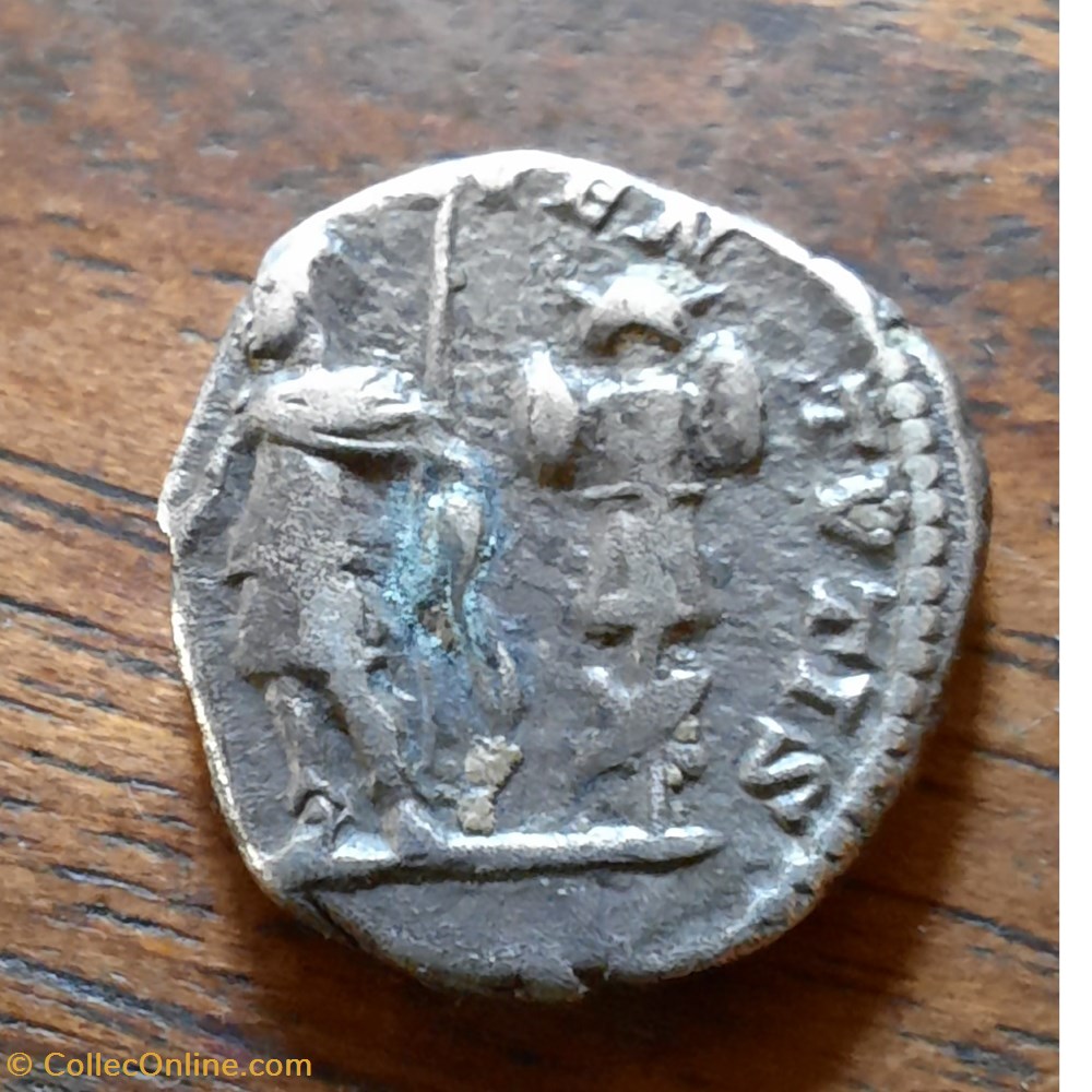 Caracalla A/Tete nue a d R/Empereur a g et trophee D15 P2.83g RCV 677 C 505 RIC 13a monnaie antique av jc ap romaine republicaine imperiale caracalla a tete nue a d r empereur a g et trophee d15 p2 83g rcv 677 c 505 ric 13a