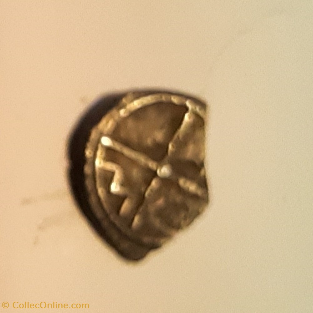 Marseille obole au M .A/Tete du lacydon a d R / Roue -425-400 D9.8 P 0.64g Feugere OBM 6b 3 monnaie antique av jc ap gauloise marseille obole au m a tete du lacydon a d r roue 425 400 d9 8 p 0 64g feugere obm 6b