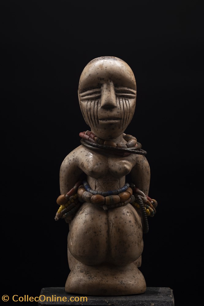 art antiquite africain statuette bariba blanche du benin