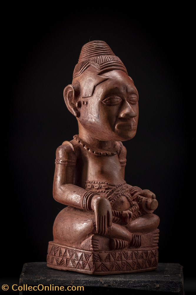Roi Kuba Congo couleur orange art antiquites africain statuettes roi kuba congo couleur orange