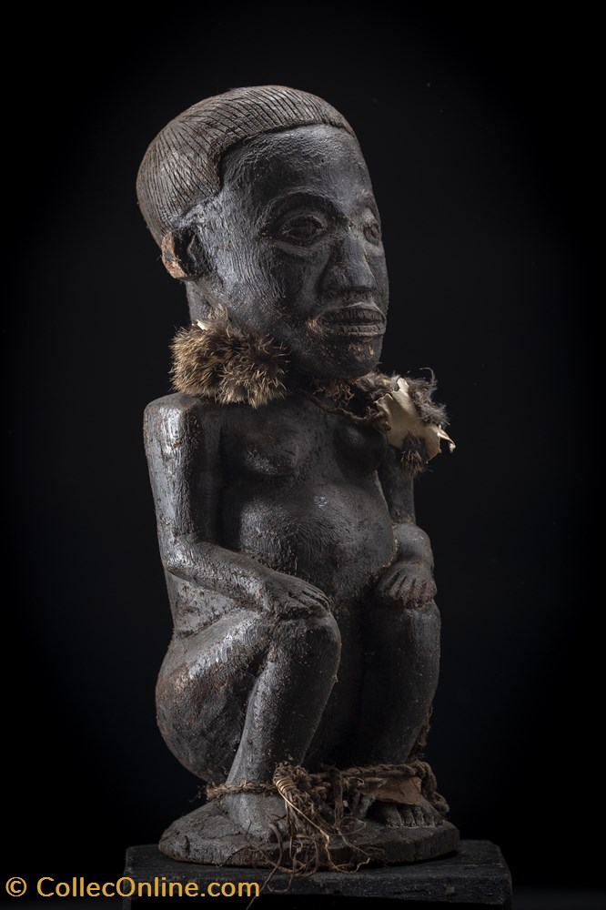 Statuette inconnue art antiquite africain statuette inconnue