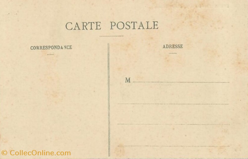 La Place Métézeau et l'Hôtel de Ville cartes postales europe france la place metezeau et hotel de ville