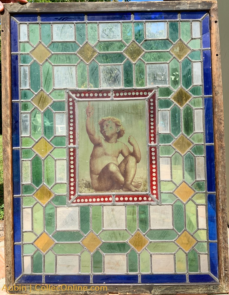 art antiquite verrerie fenetre vitrail baigneur