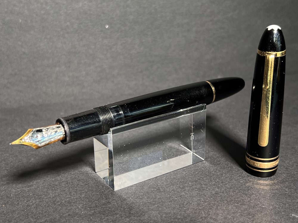 divers crayons stylos stylo plume montblanc le grand