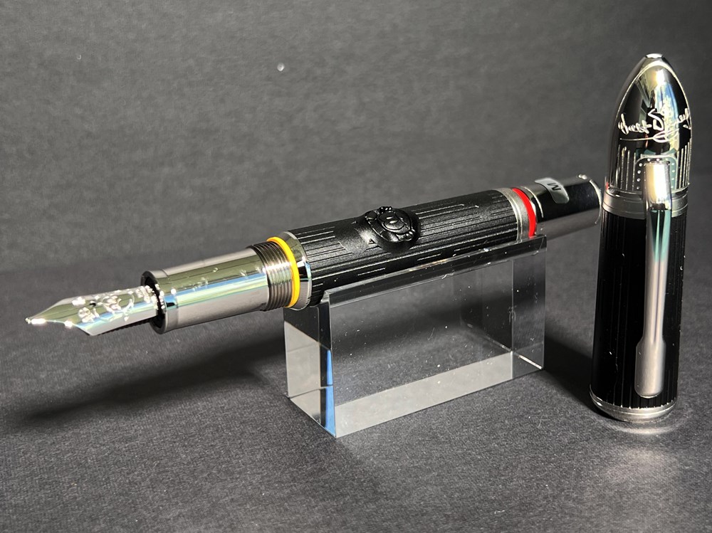 Stylo Plume, MontBlanc, Walt Disney Spécial Edition divers crayons stylos stylo plume montblanc walt disney special edition