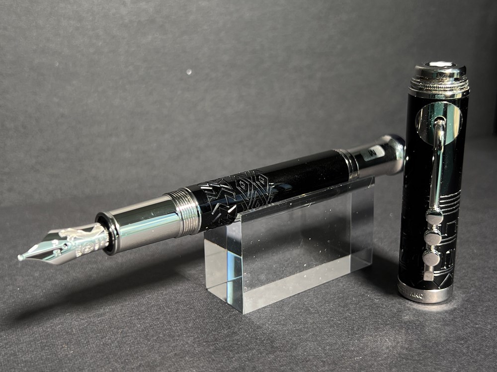Stylo Plume, MontBlanc, Great Characters Edition Miles Davis divers crayons stylos stylo plume montblanc great characters edition miles davis