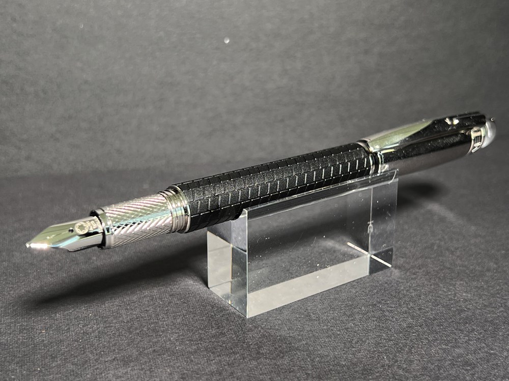 divers crayons stylos stylo plume montblanc starwalker spirit of racing doue