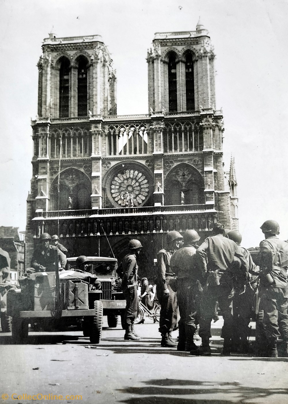 militaria documents liberation de paris