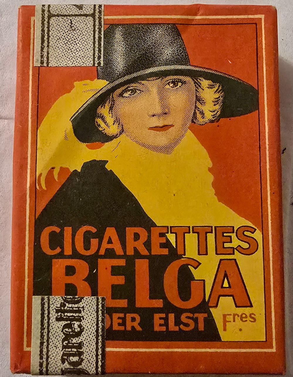 Paquet - 12 cigarettes légères Belga - 1.50 Fr - Sie 433A art de la table argenterie bistrot alimentation tabac paquet 12 cigarettes legeres belga 1 50 fr sie 433a