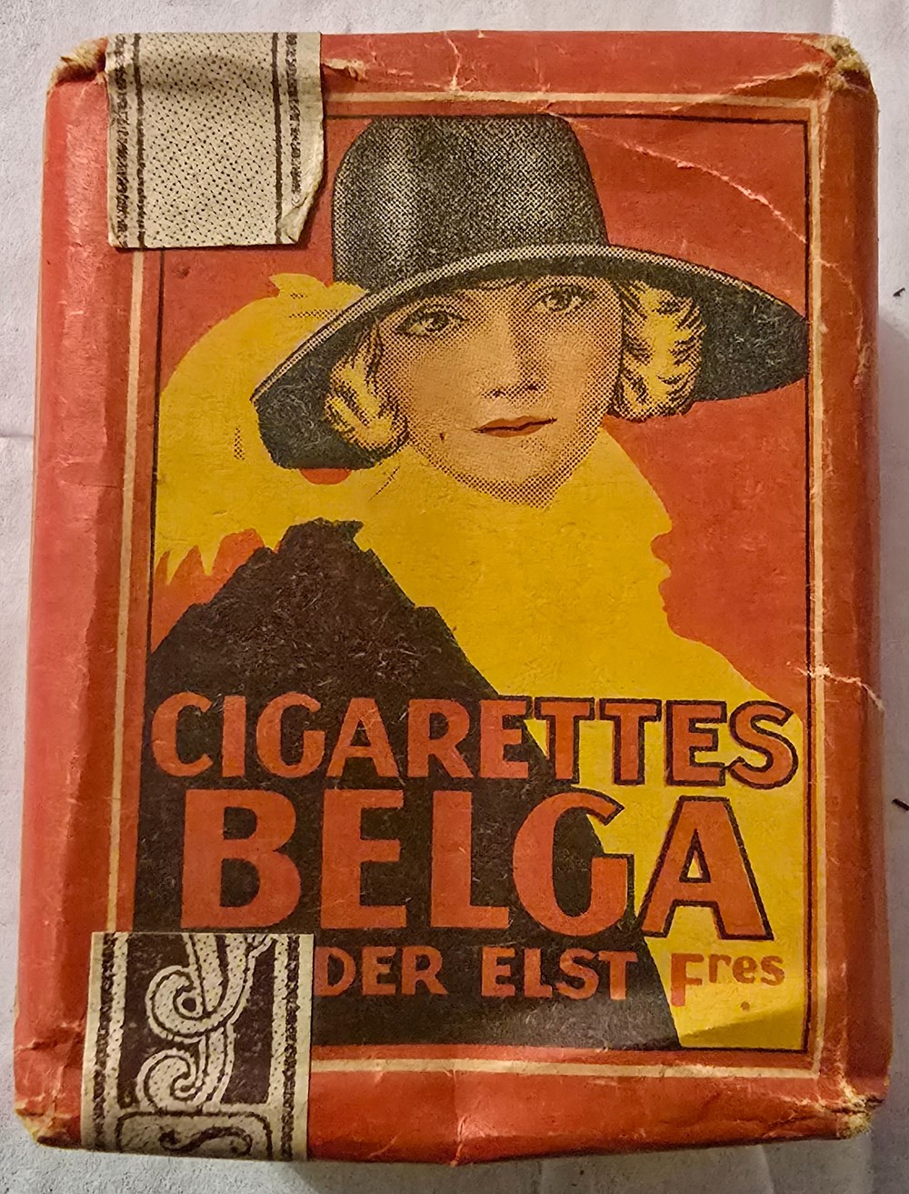 Paquet - 25 cigarettes légères Belga - 3.00 Fr - Sie 435A art de la table argenterie bistrot alimentation tabac paquet 25 cigarettes legeres belga 3 00 fr sie 435a
