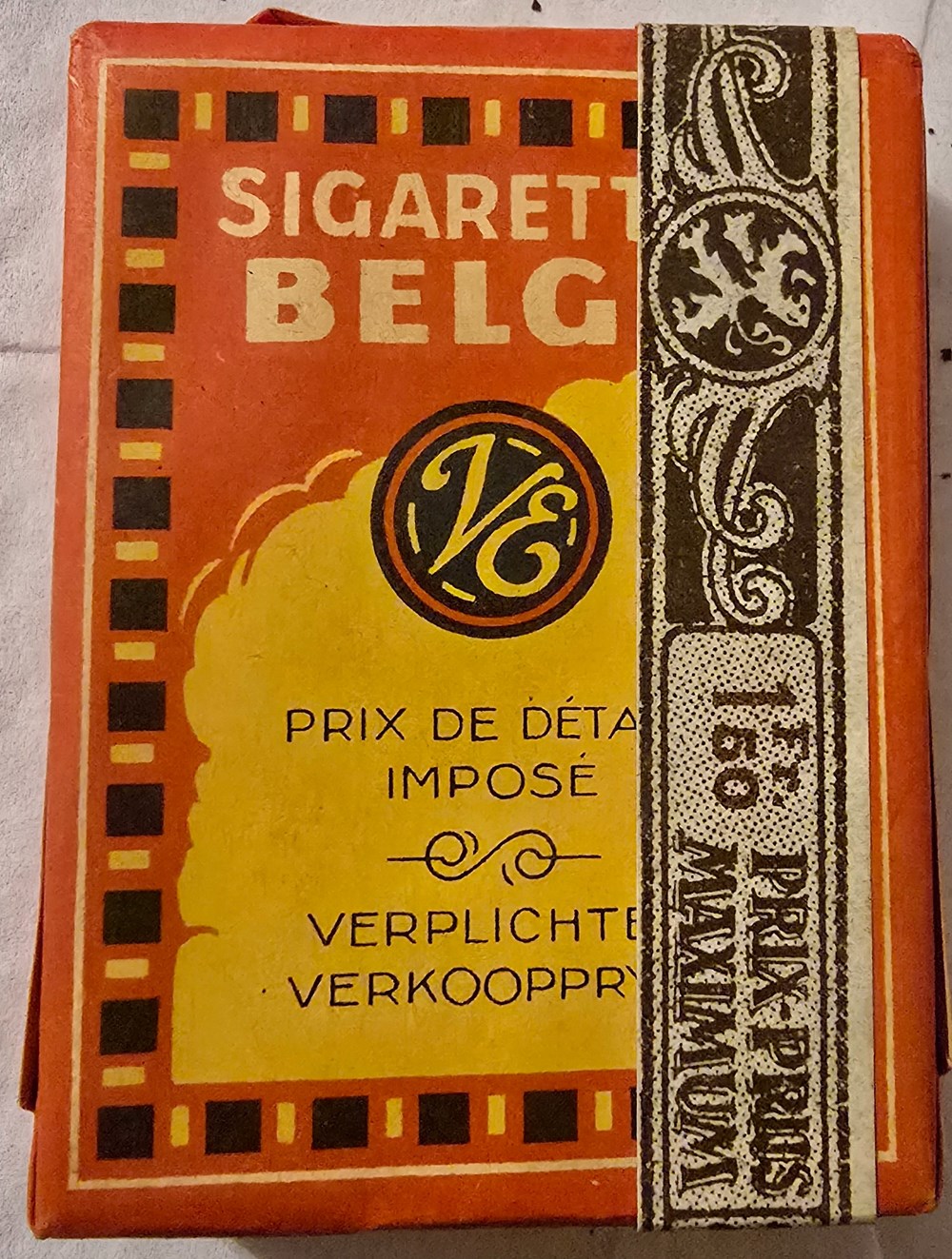 Paquet - 12 cigarettes légères Belga - 1.50 Fr - Sie 433A art de la table argenterie bistrot alimentation tabac paquet 12 cigarettes legeres belga 1 50 fr sie 433a