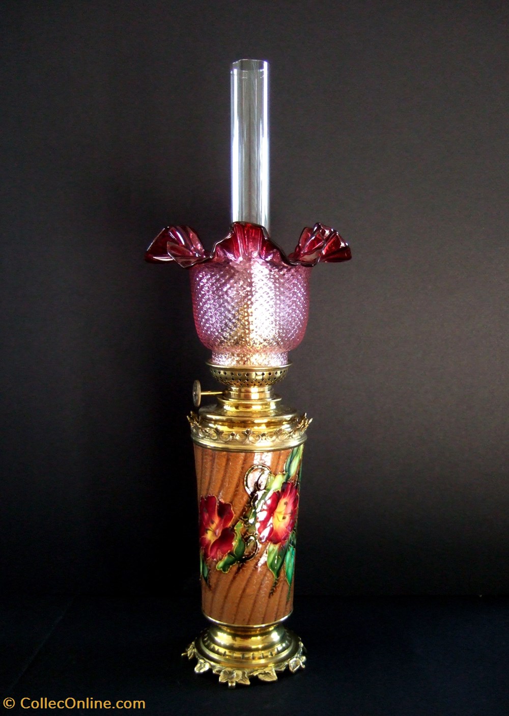 lampe à pétrole à fût émaillé . art antiquites eclairage ancien lampe a petrole a fut emaille