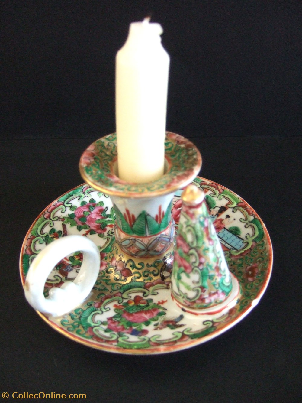 Bougeoir à anse en porcelaine de Canton art antiquites eclairage ancien bougeoir a anse en porcelaine de canton