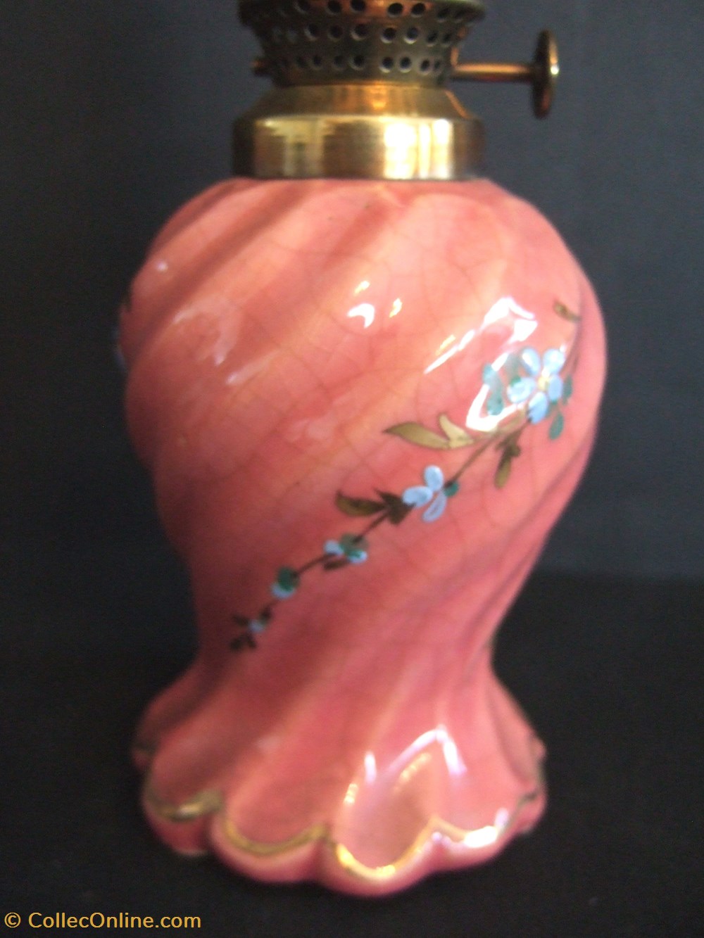Petite lampe veilleuse à pétrole en faïence art antiquites eclairage ancien petite lampe veilleuse a petrole en faience