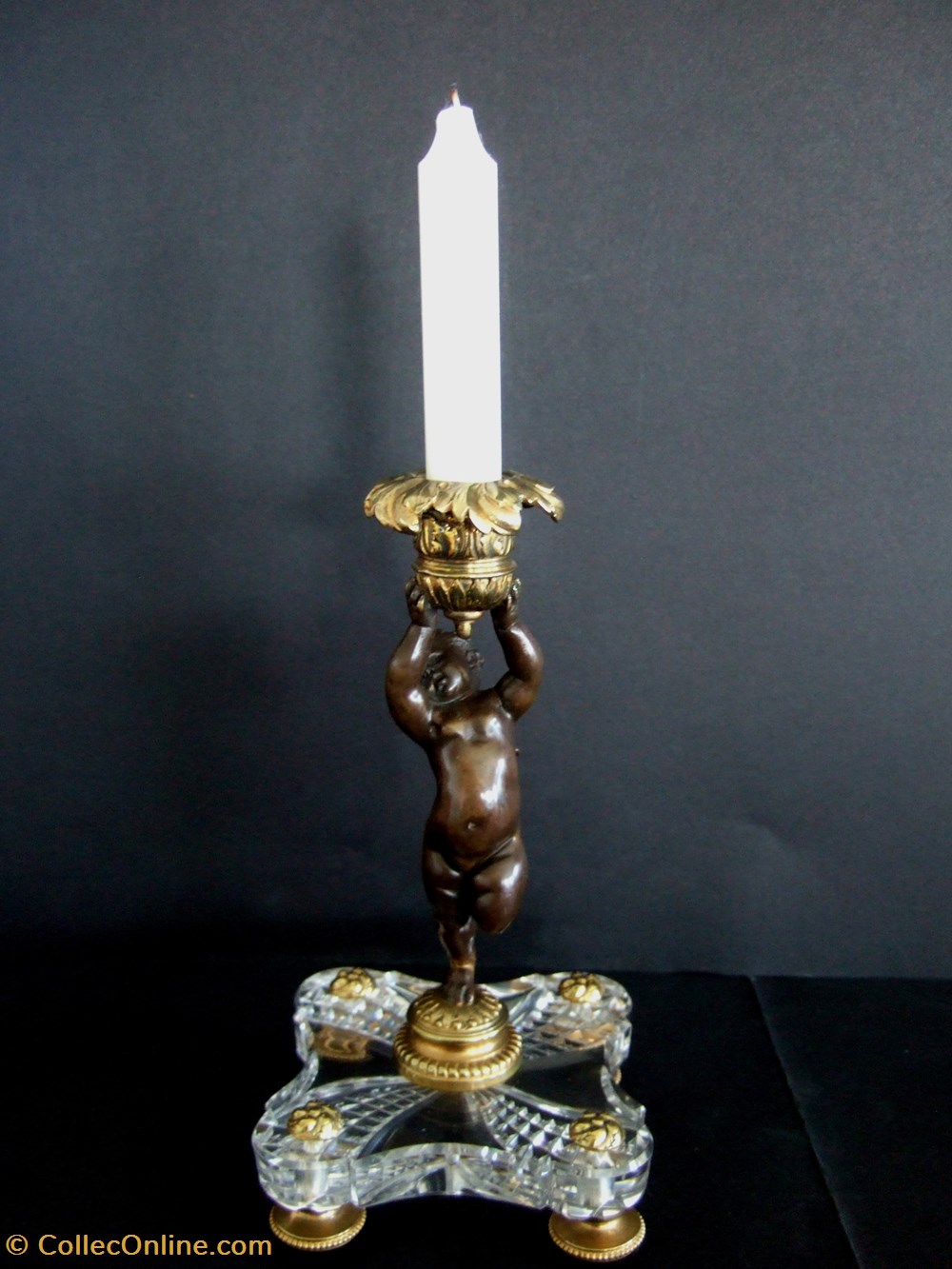 art antiquites eclairage ancien bougeoir en bronze sur socle de cristal