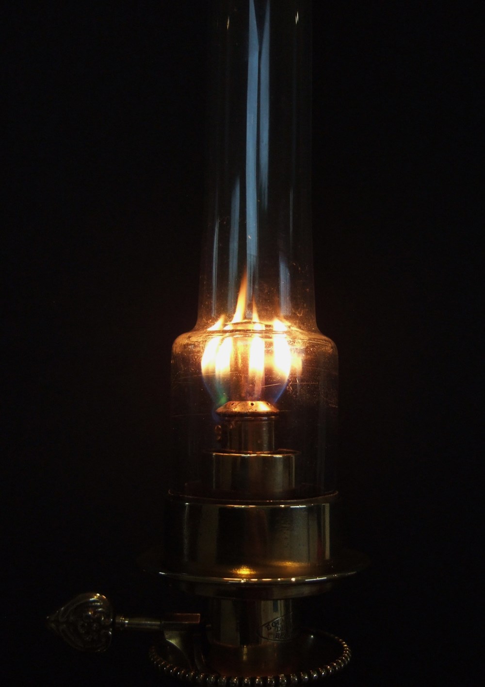 Lampe au gazogène art antiquites eclairage ancien lampe au gazogene