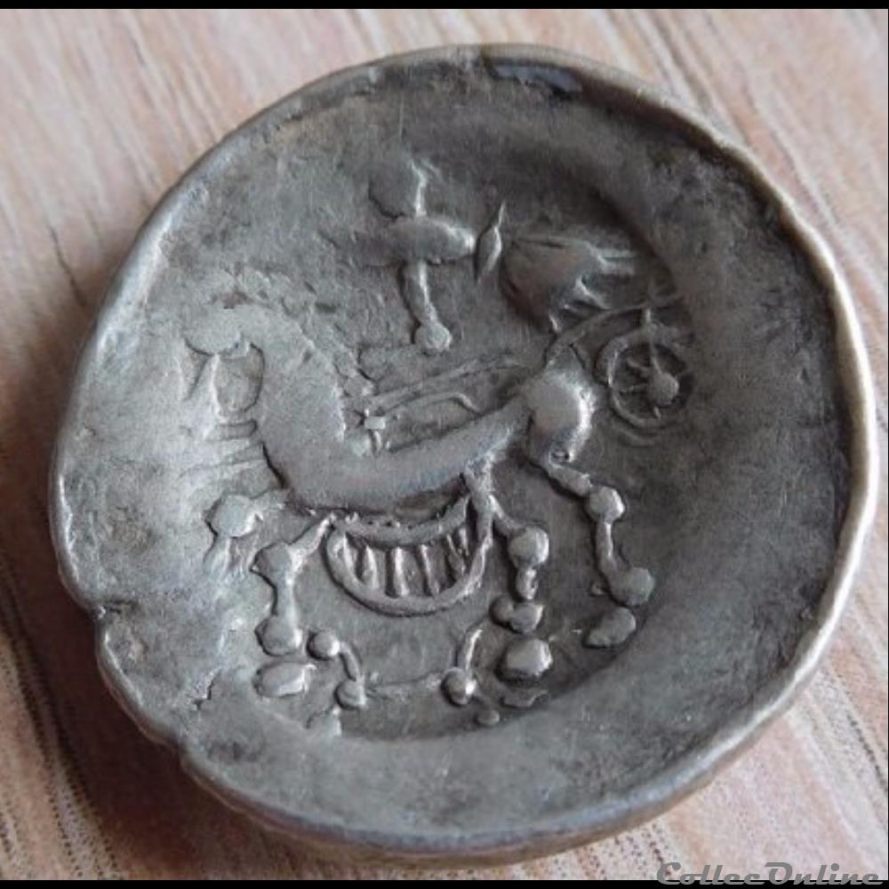 Série 839 DT 3074 Statère du type de Crainvillier monnaie antique gauloise serie 839 dt 3074 statere du type de crainvillier