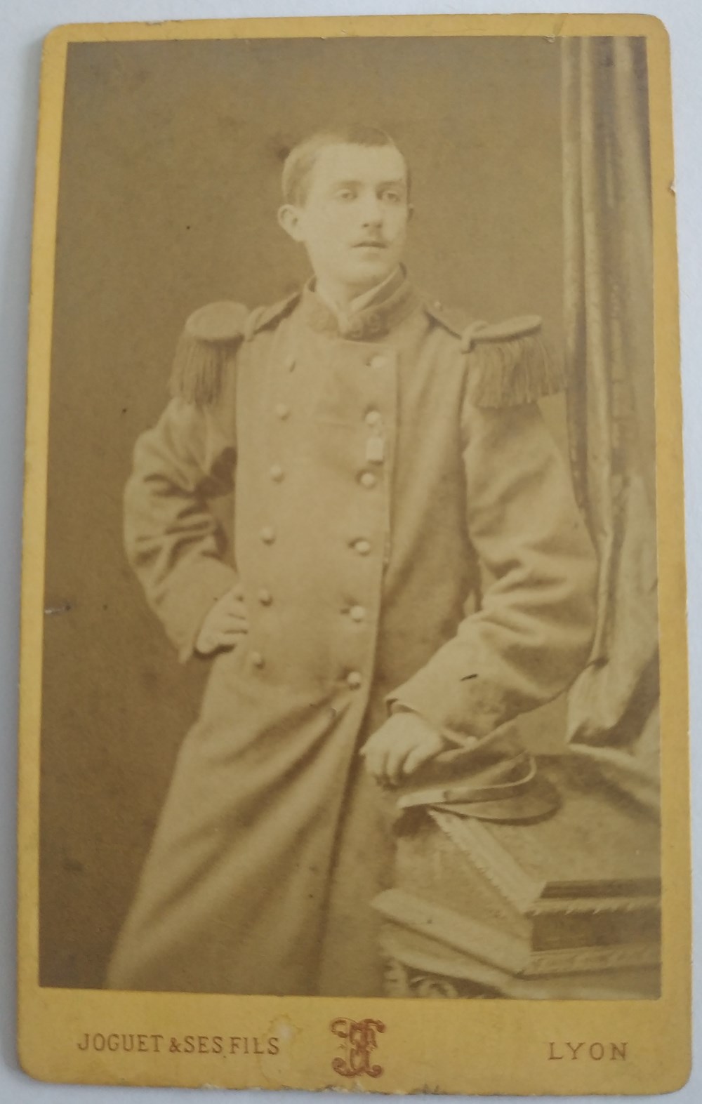 photographies portrait jeune militaire du 99e regiment