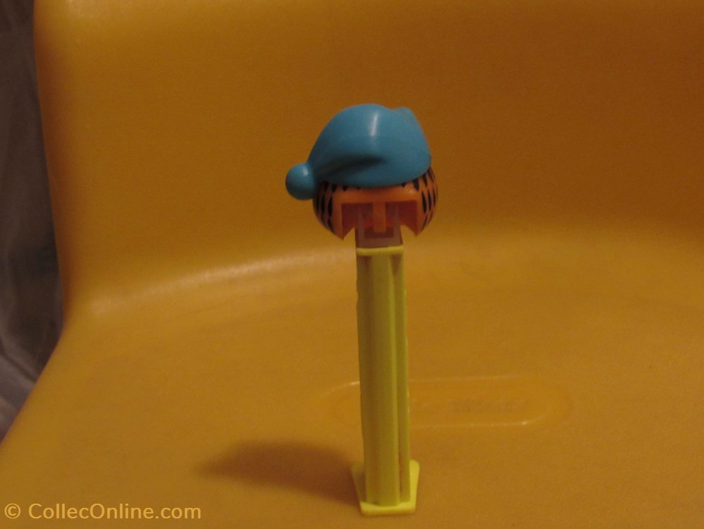 Garfield Pez Dispenser with Blue Sleepy Hat board games toys garfield pez dispenser with blue sleepy hat