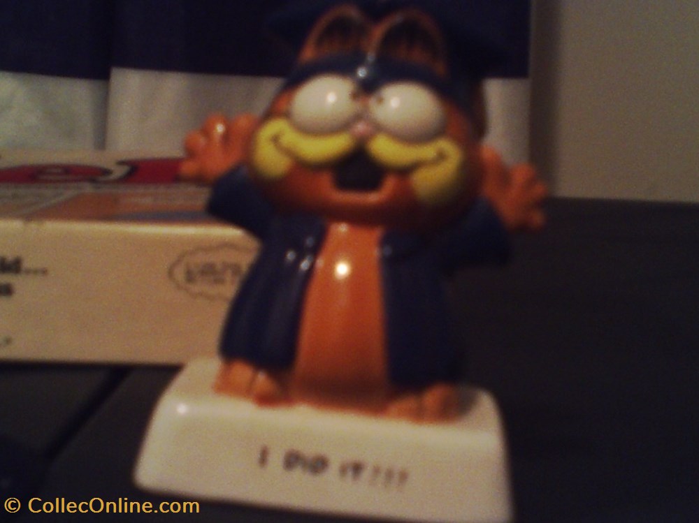 Garfield I Did It! Figurine figurines garfield i did it figurine