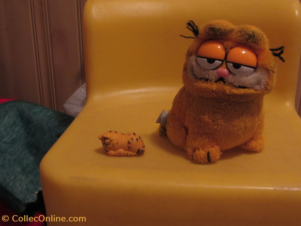 figurines garfield sleeping eraser