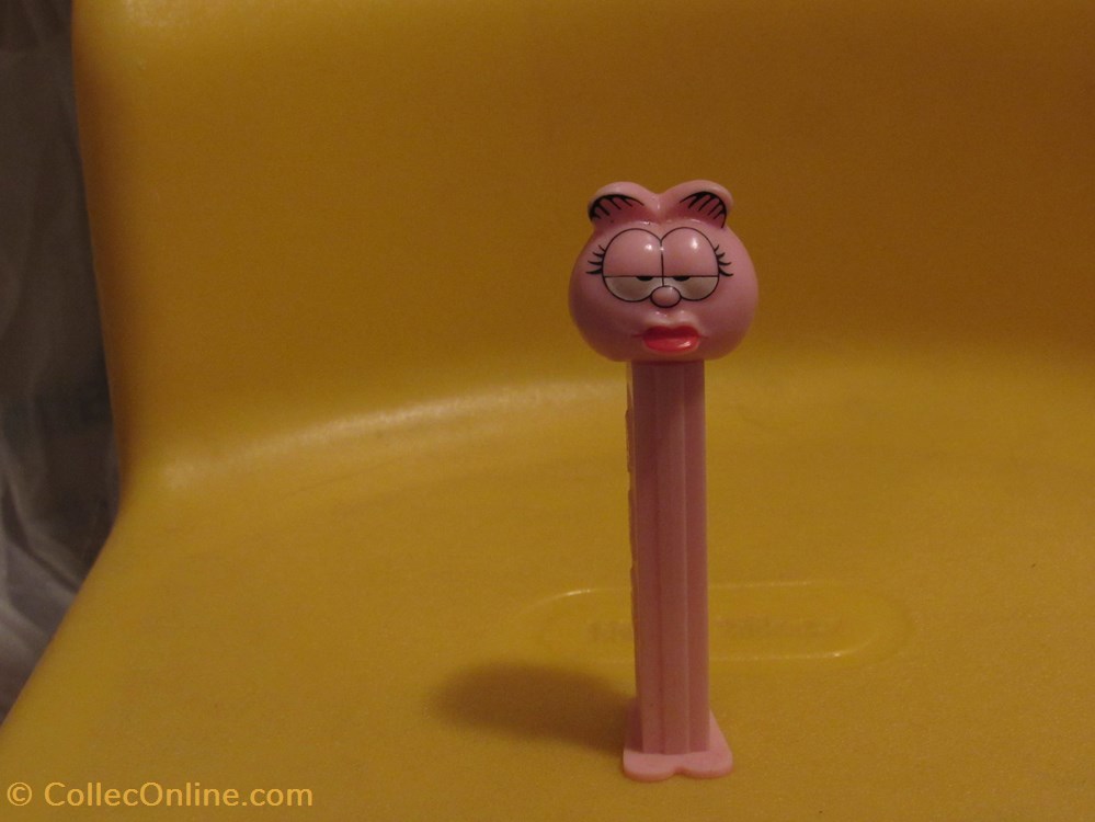 board games toys garfield arlene pez dispenser