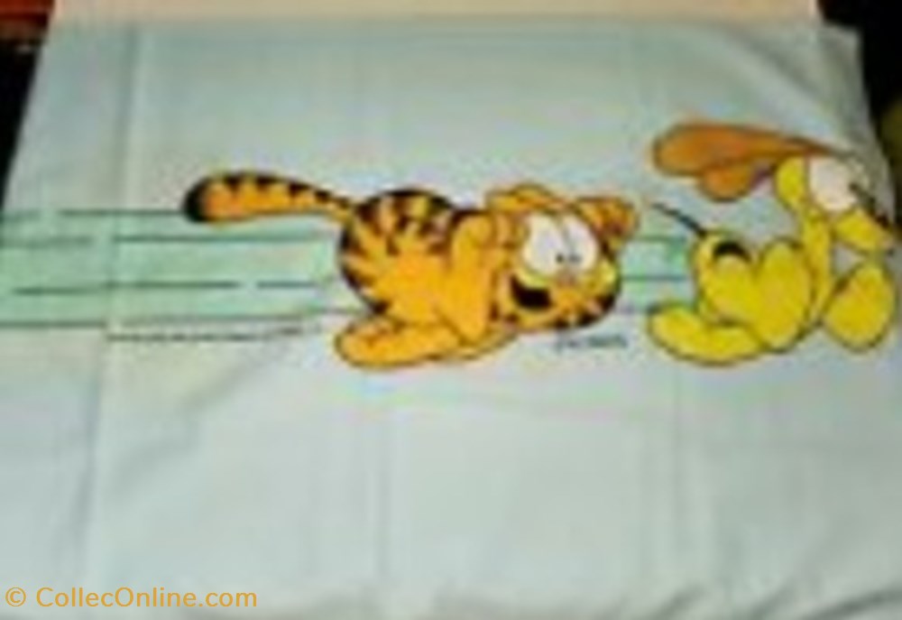 Garfield Pillowcase miscellaneous garfield pillowcase