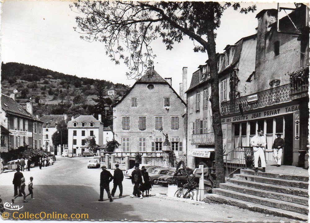 C03 - 204 - La Place Jeanne-d'Arc cartes postales europe france c03 204 la place jeanne d arc