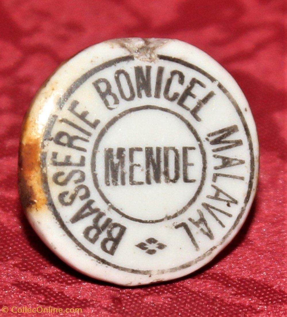 Brasserie Bonicel et Malaval à Mende, Lozère 3 art table argenterie bistrot alimentation bouteilles brasserie bonicel et malaval a mende lozere