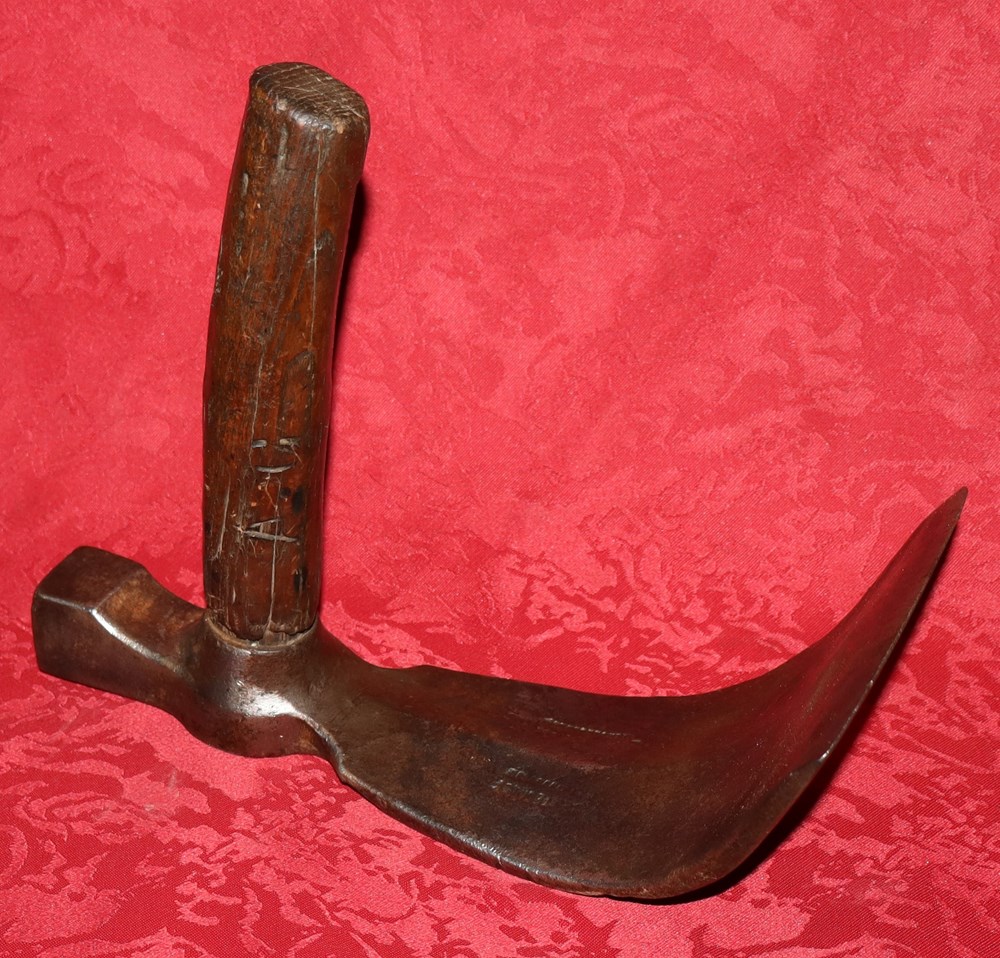 Comte Cadet, la Canourgue art antiquites ferronnerie comte cadet la canourgue